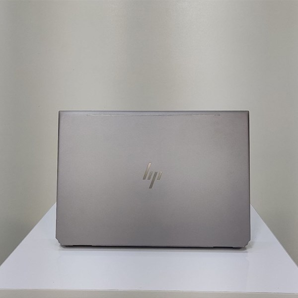 HP zbook 15 g5 studio laptop