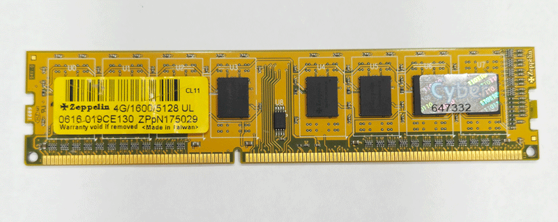 رم زپلین DDR3 1600 ظرفیت 4 گیگابایت کارکرده