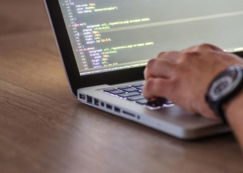 چگونه یک لپ تاپ صنعتی (workstation) مناسب انتخاب کنیم ؟