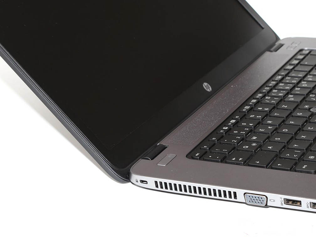 لپ تاپ استوک HP EliteBook 850 G2 از نمای مایل