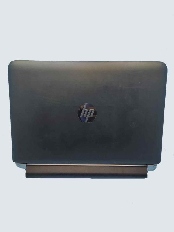 نمای پشت لپ تاپ استوک HP 440 G3