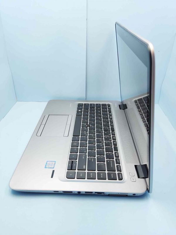 نمای راست لپ تاپ HP 840 G4